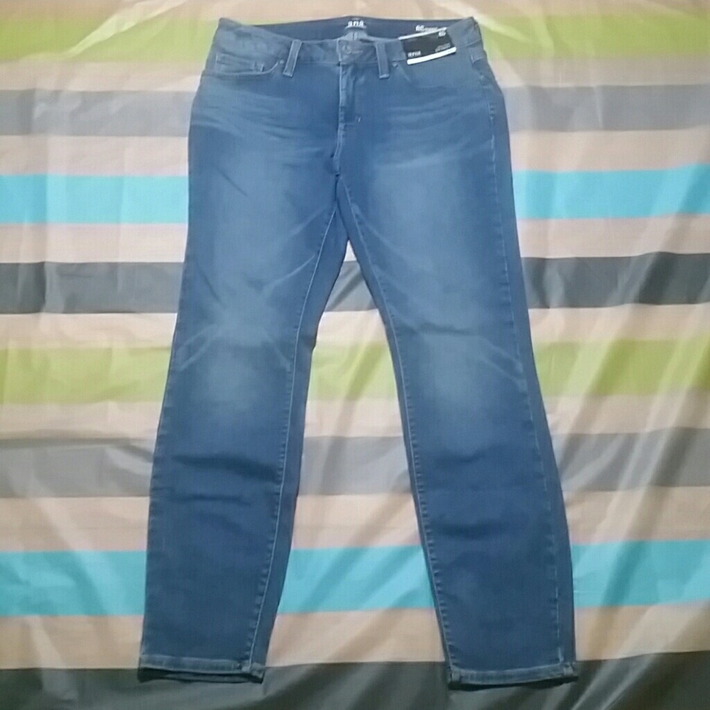 A.N.A A New Approach Mid-Rise Skinny Jeans
